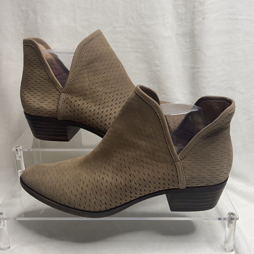 Lucky brand heeled bootie